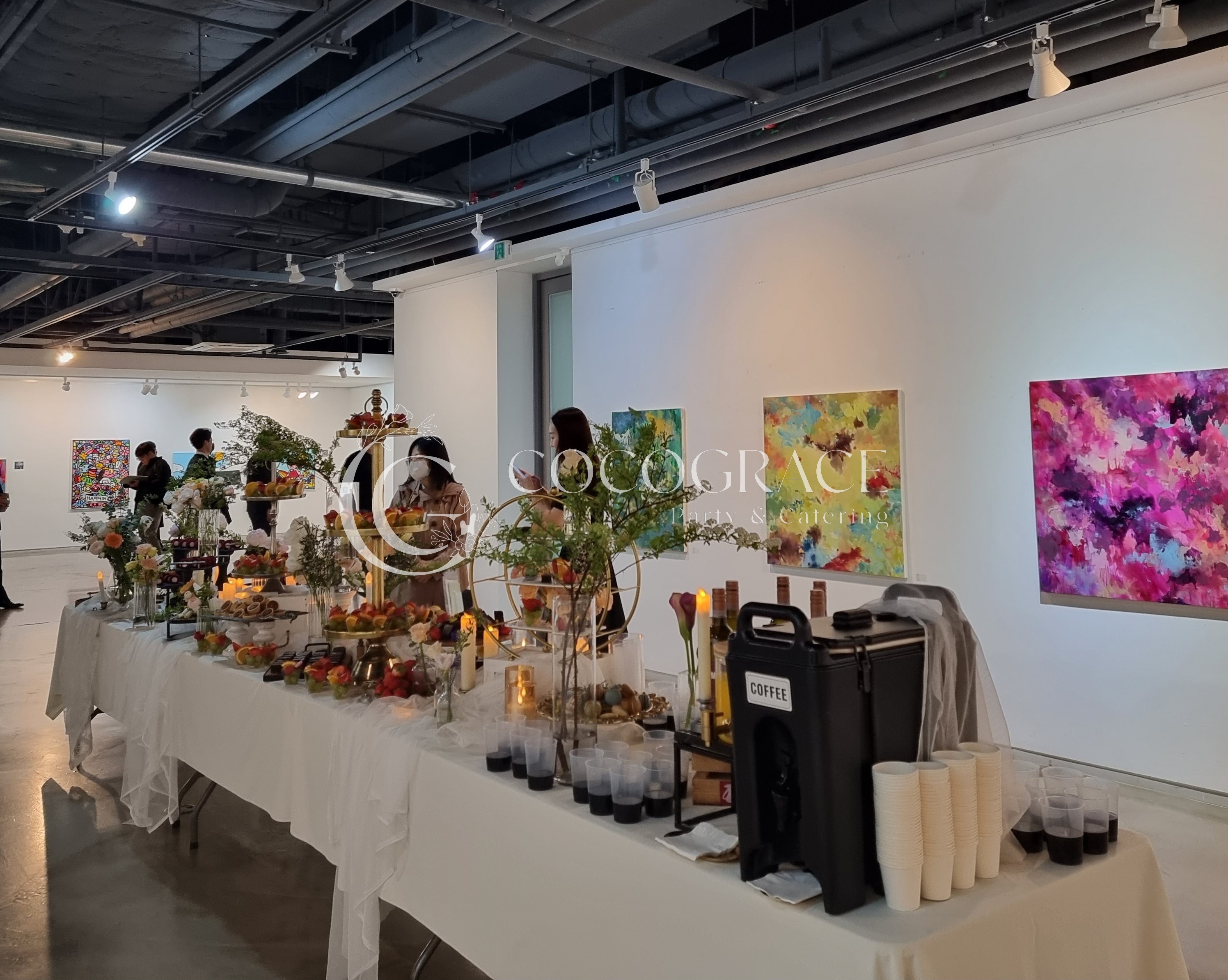 갤러리 오픈식행사 갤러리 9